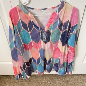 •Free Shipping• Woman’s Top